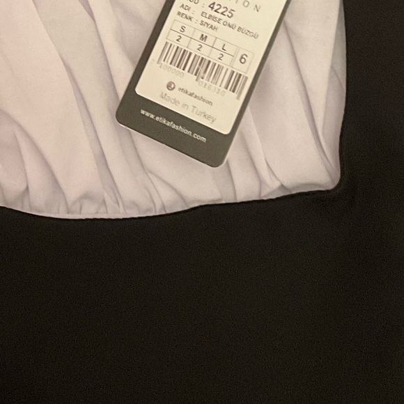 French Milkmaid, Wednesday inspired dress - Picture 4 of 4